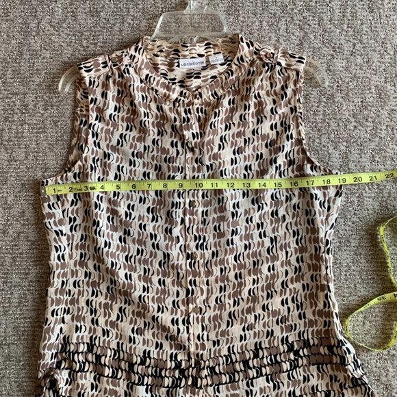 2/$20 Liz Claiborne Tan/Brown print Sleeveless Blouse - Size Small - Picture 6 of 7